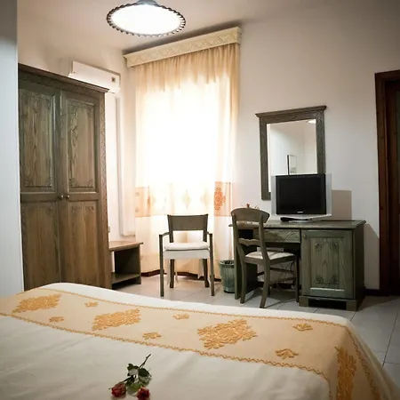 Hotel Artu